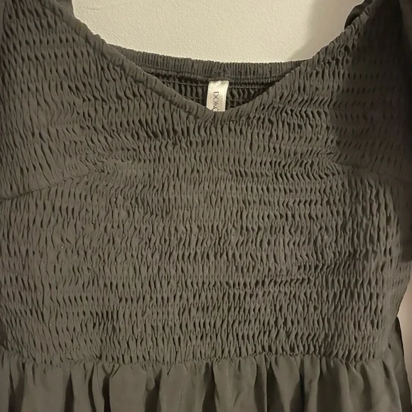 Dokotoo NWT Womens Smocked Black Dress Small Ruffle Off Shoulder Milkmaid - Picture 4 of 12
